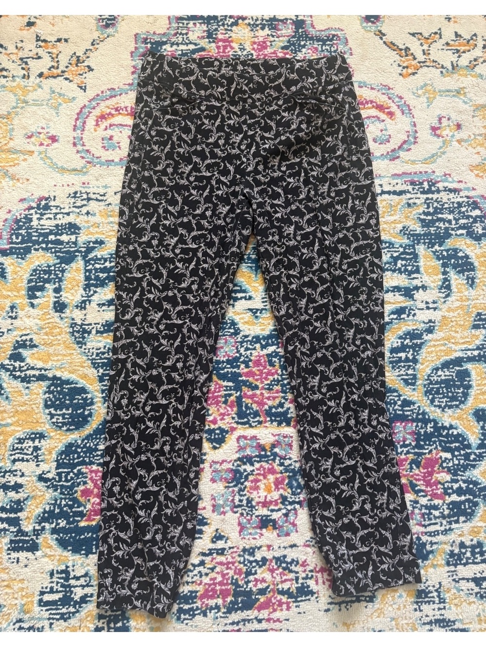 Chico's Travelers Size 0R Pants Black Silver Paisley Pull On Ankle Stretch - Picture 1 of 7